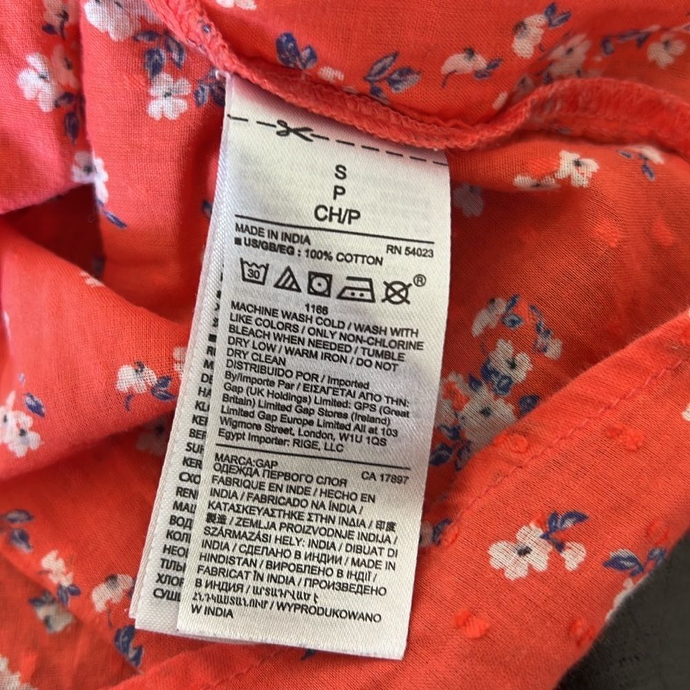 Gap Print Ruffle Shirt - Picture 11 of 11